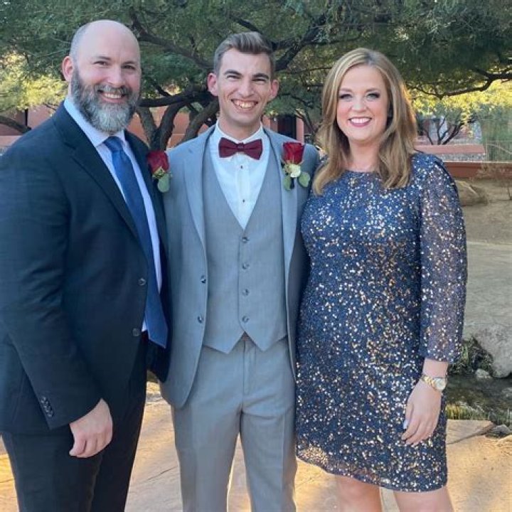 Dominic DeAngelis Age | Wiki, Net worth, Bio, Height, Girlfriend ?