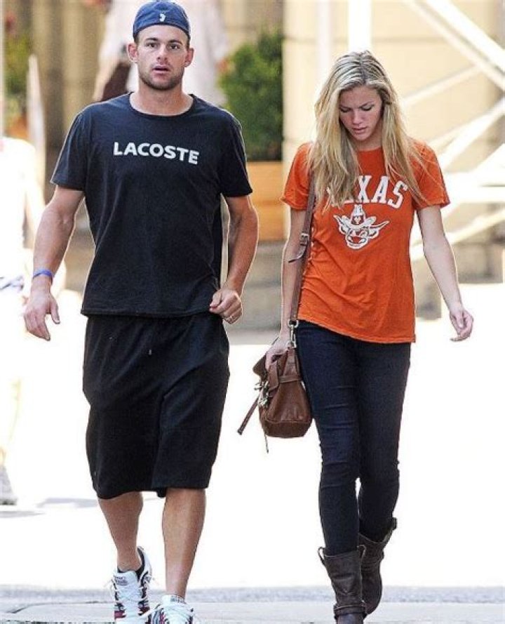 How tall is Andy Roddick