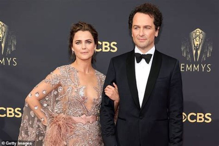 How tall is Matthew Rhys