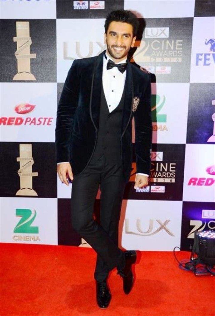 How tall is Ranvir Singh