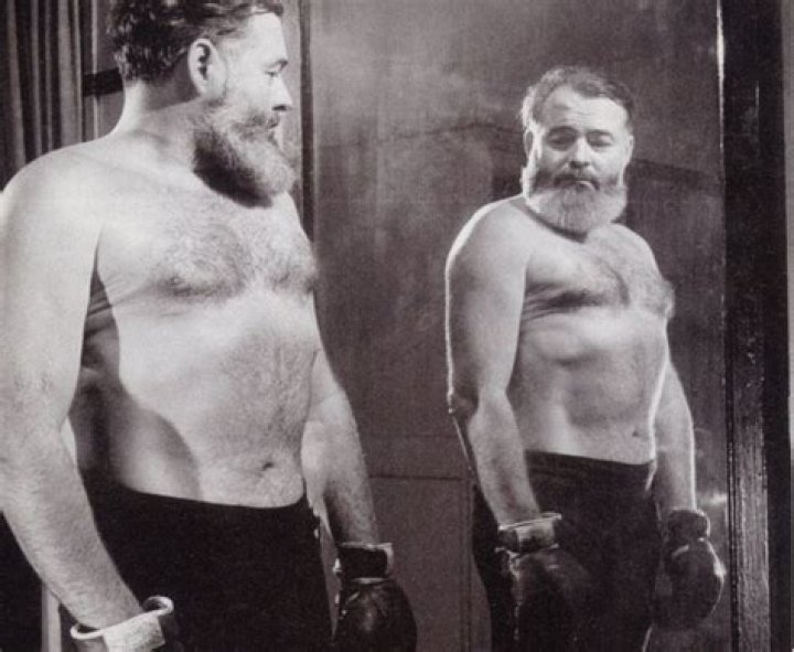 How tall was Ernest Hemingway