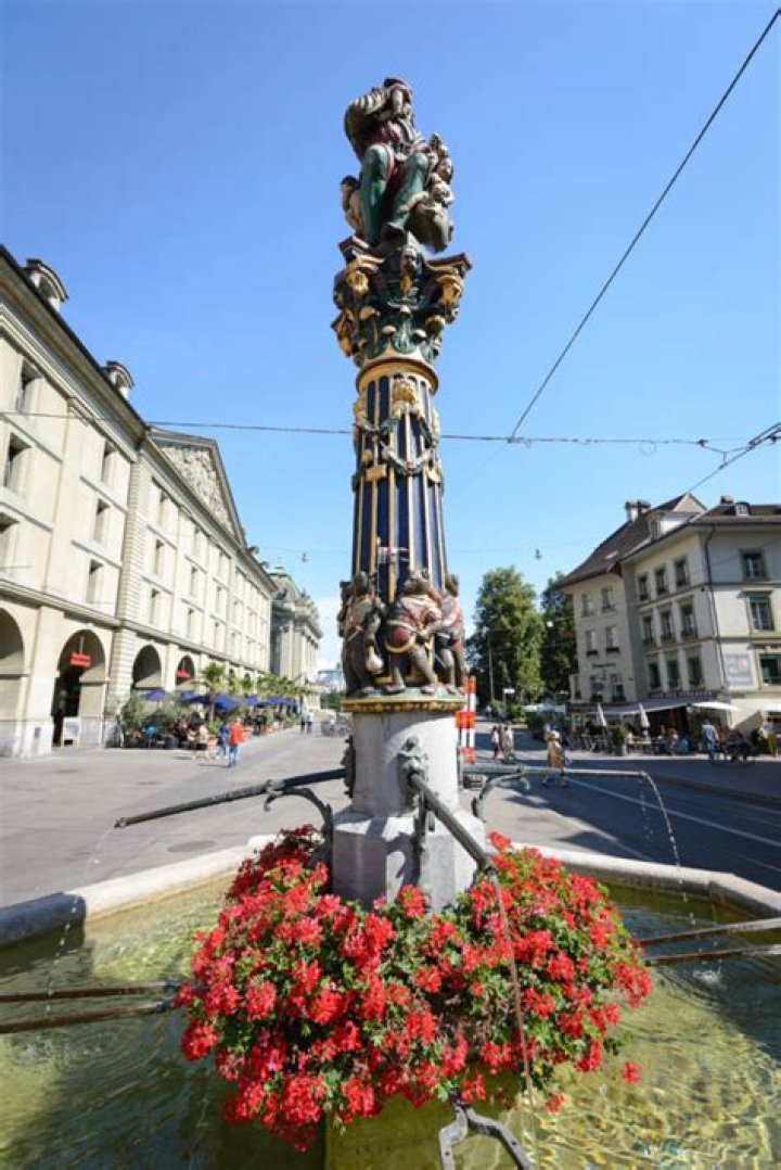 Kindlifresserbrunnen, The Mysterious Child-Eating Statue Of Bern