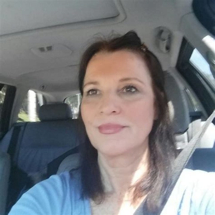 Lauren Perreau Age | Wiki, Net worth, Bio, Height, Boyfriend ?