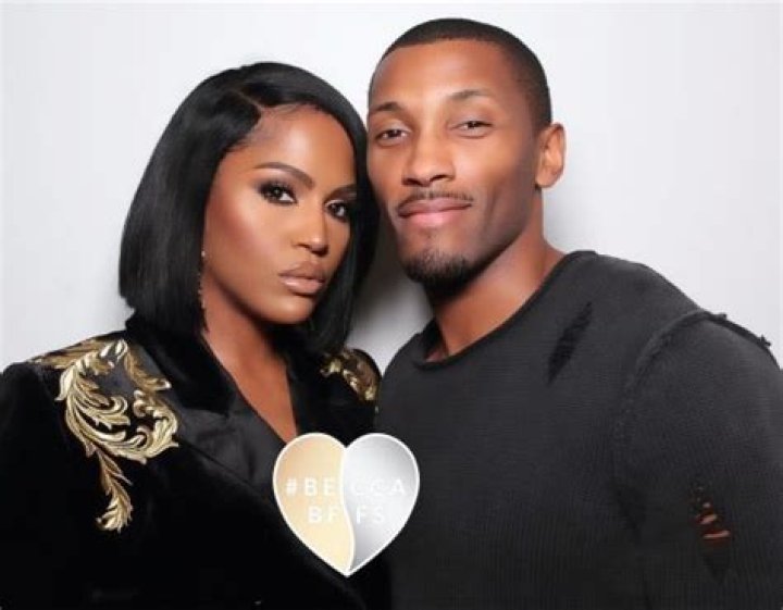 Sharan Jones Age | Wiki, Net worth, Bio, Height, Boyfriend?