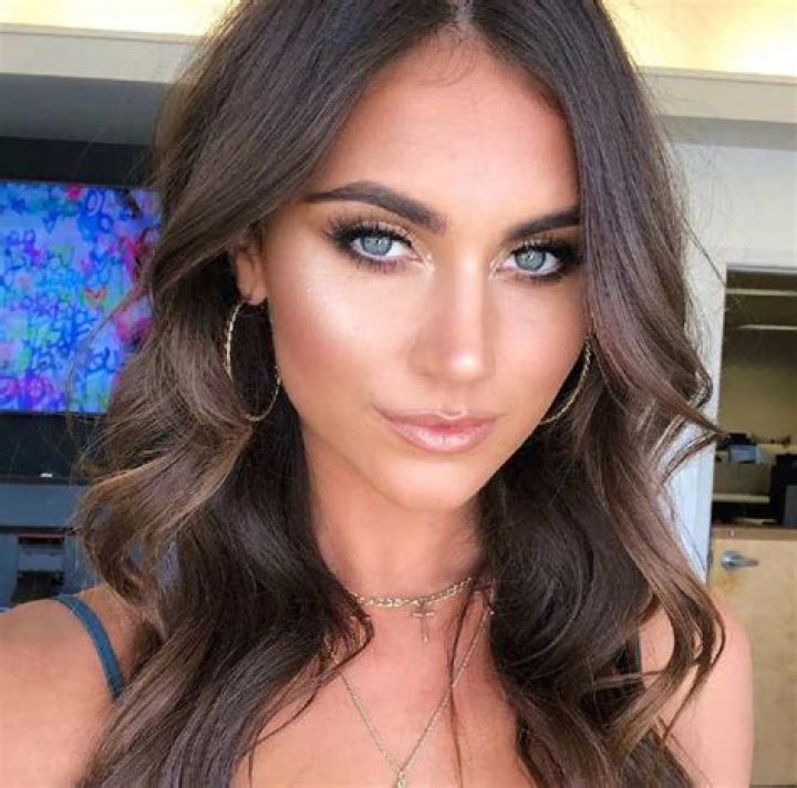 Stephanie Rayner Age, Biography and Wikipedia